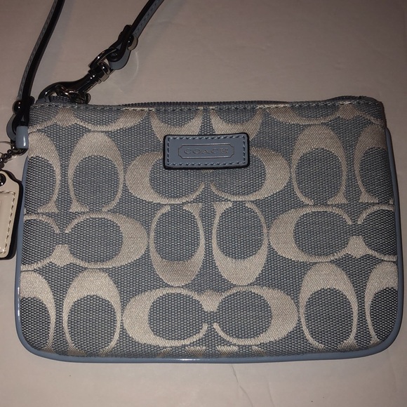 Vintage COACH Park Signature Small Wristlet/COACH Signature C Design - Rare - Picture 2 of 6